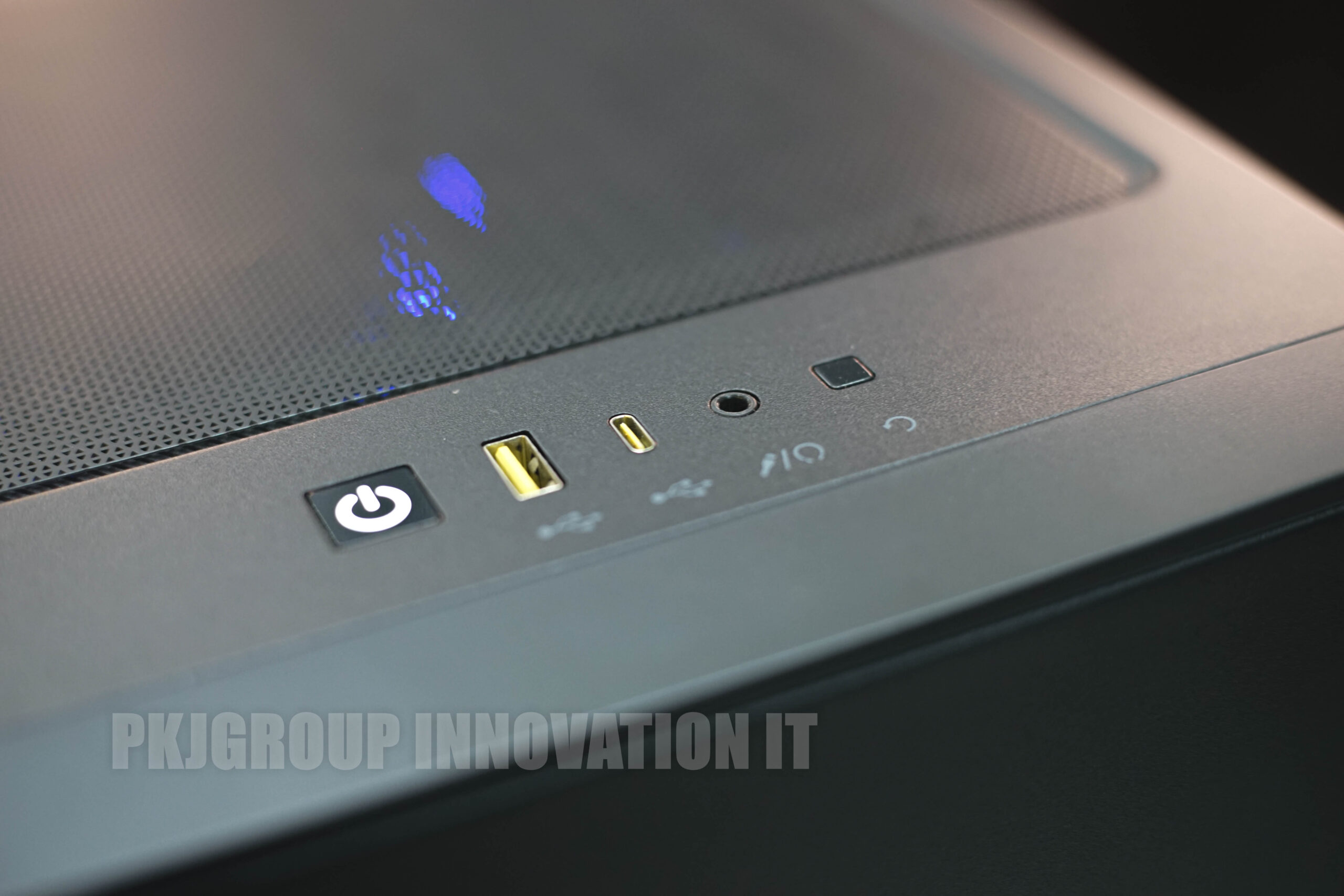 คอมเล่นเกมมือสอง i9-13900K RAM 32 GB M.2 512GB RTX3070ti - Image 3
